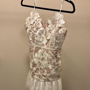 JW PEI Floral Embroidered Mini Dress - Cream and White